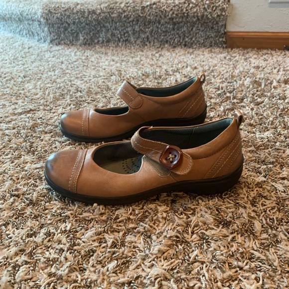 ECCO Leather Mary Jane flat - Picture 4 of 8